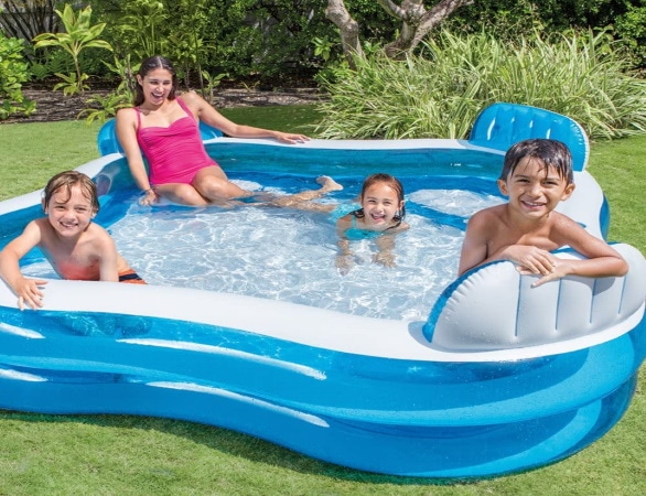 Piscine gonflable enfants avec sièges type familial couleur bleu INTEX forme rectangulaire plastique à air bain famille top5